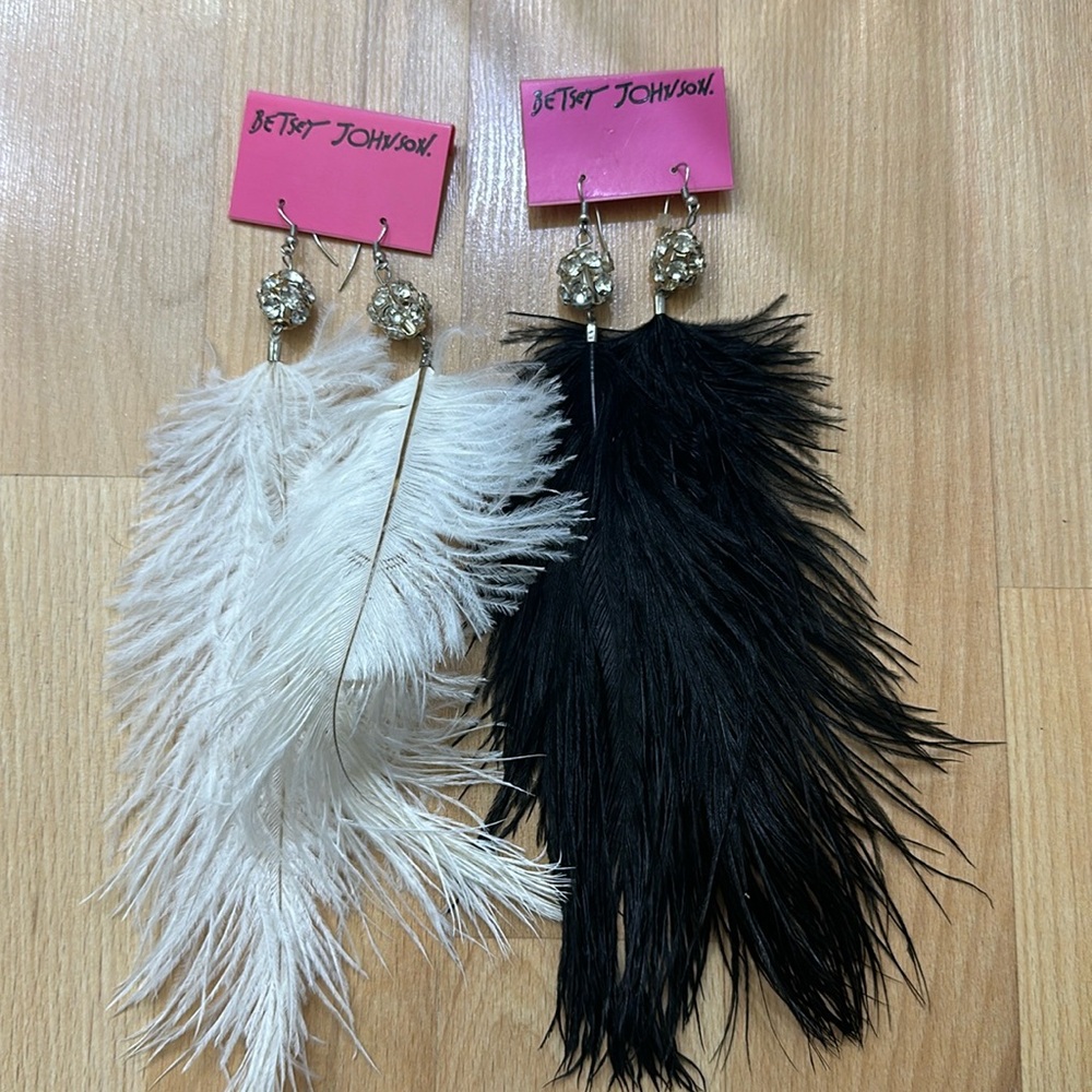 Betsey Johnson Feathered earrings.